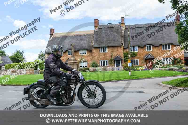 Vintage motorcycle club;eventdigitalimages;no limits trackdays;peter wileman photography;vintage motocycles;vmcc banbury run photographs